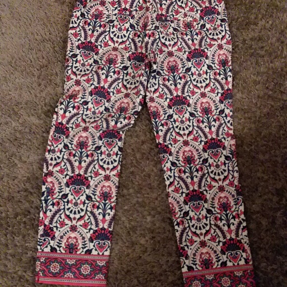 ANN TAYLOR LOFT, PINK MARISA CAPRIS - Picture 2 of 7